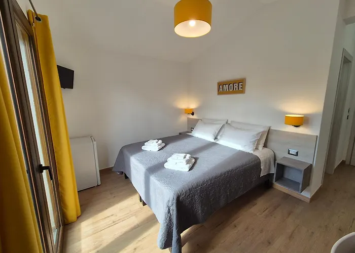 Comida Guesthouse&experiences