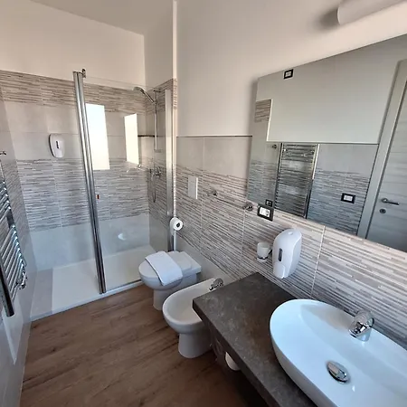 Comida & Experiences 3* Tortolì