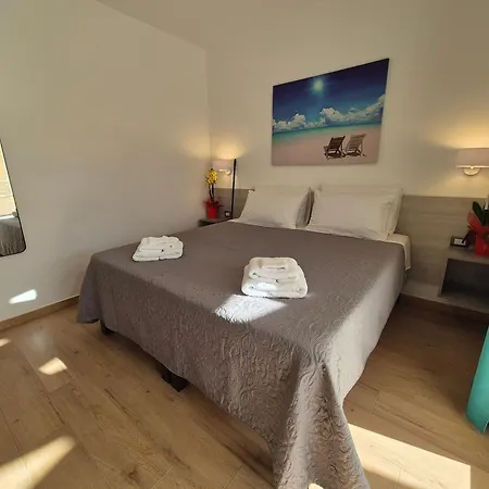 Comida & Experiences בית הארחה