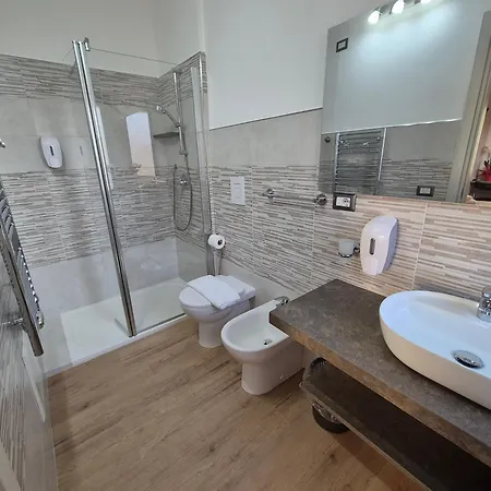 Comida & Experiences בית הארחה