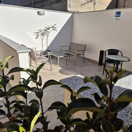 Comida & Experiences בית הארחה